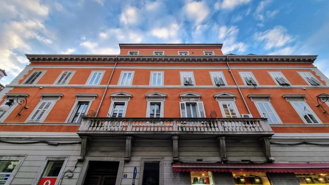 Roma 30 - Poema Διαμέρισμα Τεργέστη Εξωτερικό φωτογραφία